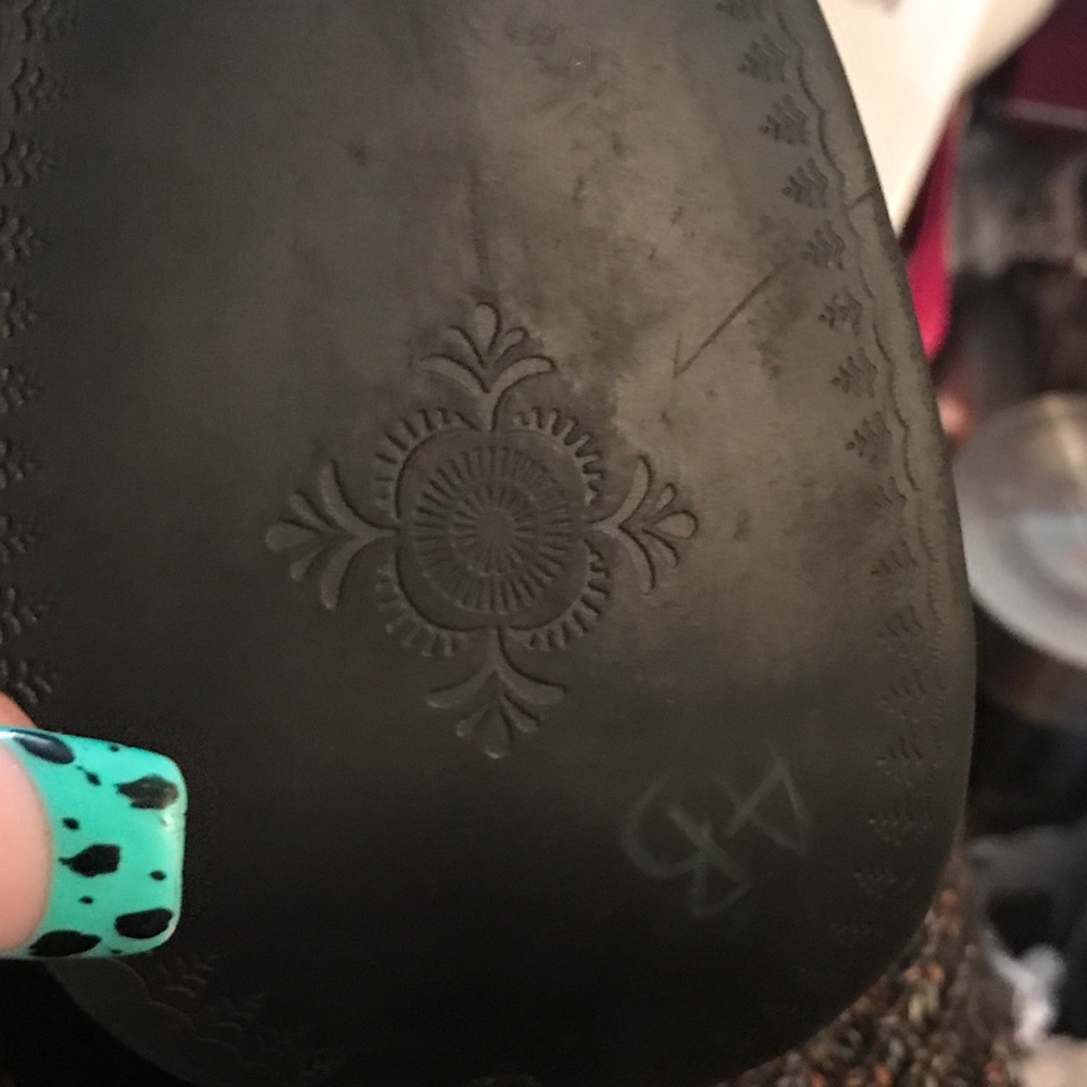 NEW NEVER WORN. - Picture 8 of 11